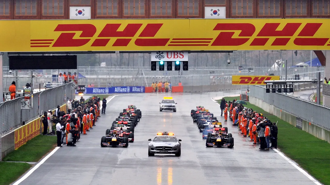 Pilotul care conduce Safety Car-ul din Formula 1 de 13 ani nu are gânduri de retragere