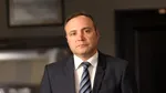 Analistul Dumitru Chisăliță ridică o întrebare: De ce prețurile energiei astăzi sunt mai ieftine decât contractele de mâine? „Criză energetică sau criză fabricată”