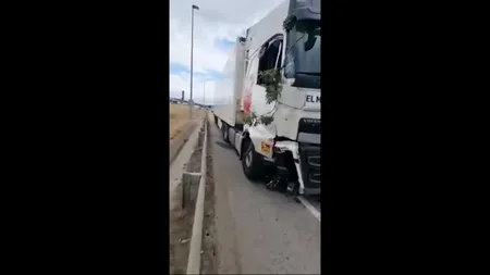 Imagini șocante în Spania. Un șofer de TIR a călcat intenționat un pieton și a vrut să fugă, însă a fost oprit de un român. Victima a murit (VIDEO)