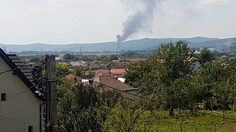 Explozie urmată de incendiu la o fabrică de vopsele din județul Vâlcea
