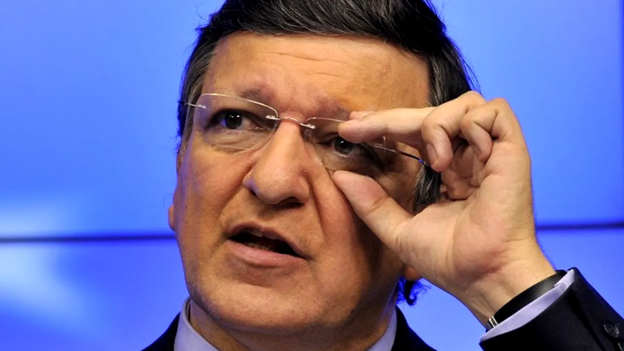 Comisia Europeană este îngrijorată de situația din România. Barroso a vorbit la telefon cu Ponta