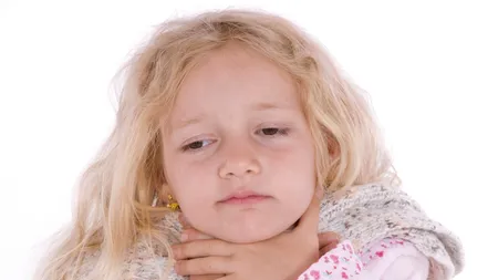 Cum îl ajuți pe COPILUL TĂU să treacă mai ușor peste VIROZELE RESPIRATORII și RĂCELILE de sezon
