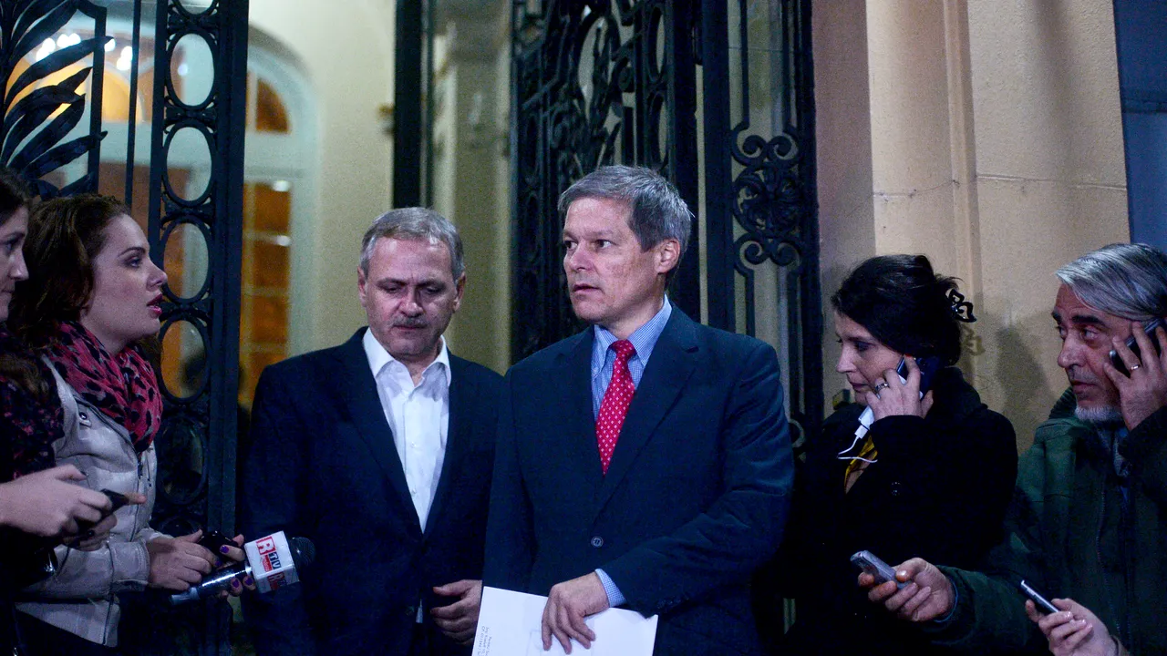 Amenințat cu moțiunea, Cioloș îi arată lui Dragnea „multele inepții