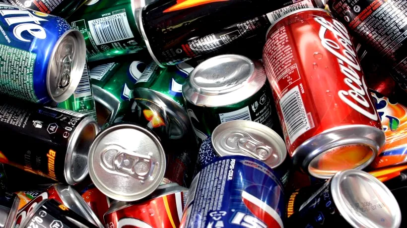Executivul vrea să taxeze zahărul din băuturile răcoritoare / USR acuză Guvernul că a plagiat inițiativa legislativă