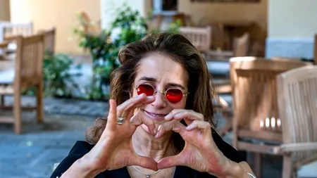 TIFF 2014: Debra Winger: Cred că ideea de celebritate reprezintă prăbușirea unui artist