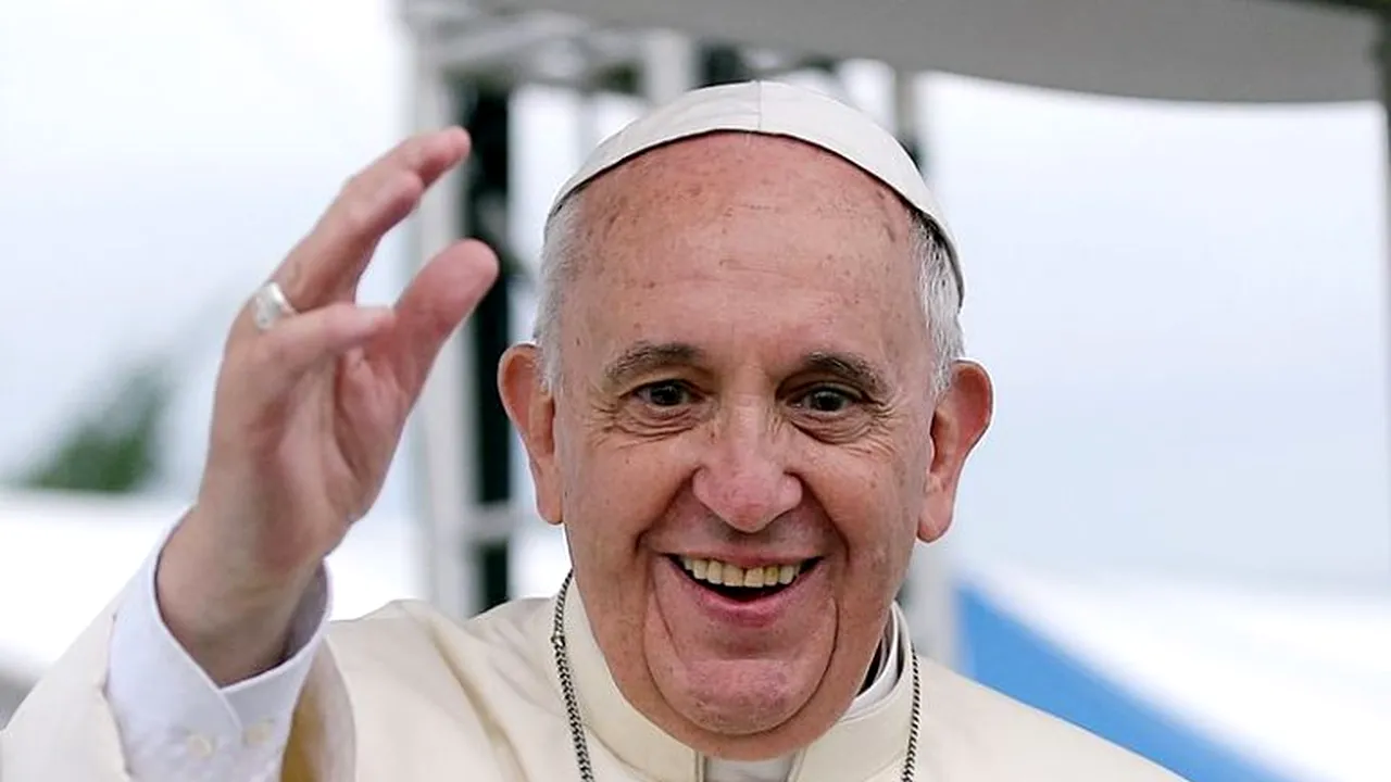 VIDEO. Învierea pentru catolici, în transmisiuni online până duminică / Papa Francisc, mesaj și rugăciuni