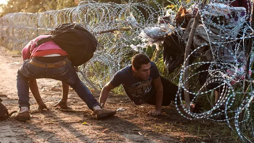 Ungaria deportează în continuare solicitanții de azil, în ciuda deciziei CEJ