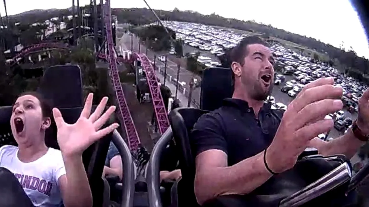 Și-a învins frica de a urca într-un rollercoaster, dar a fost atacată în timpul cursei: „O, Doamne! Ce naiba e asta?