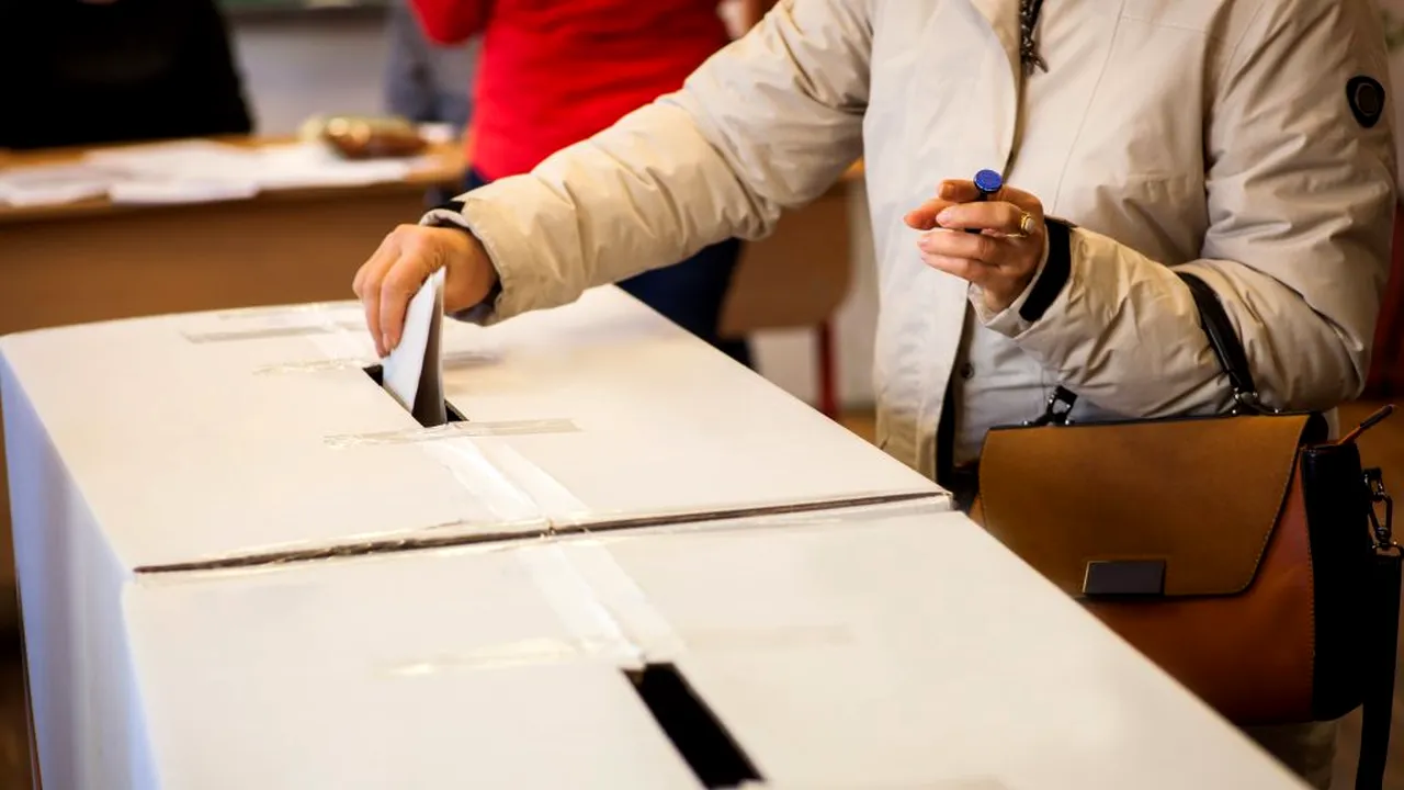 ALEGERI PARLAMENTARE 2020. Cum poți afla secția de votare la care ești arondat