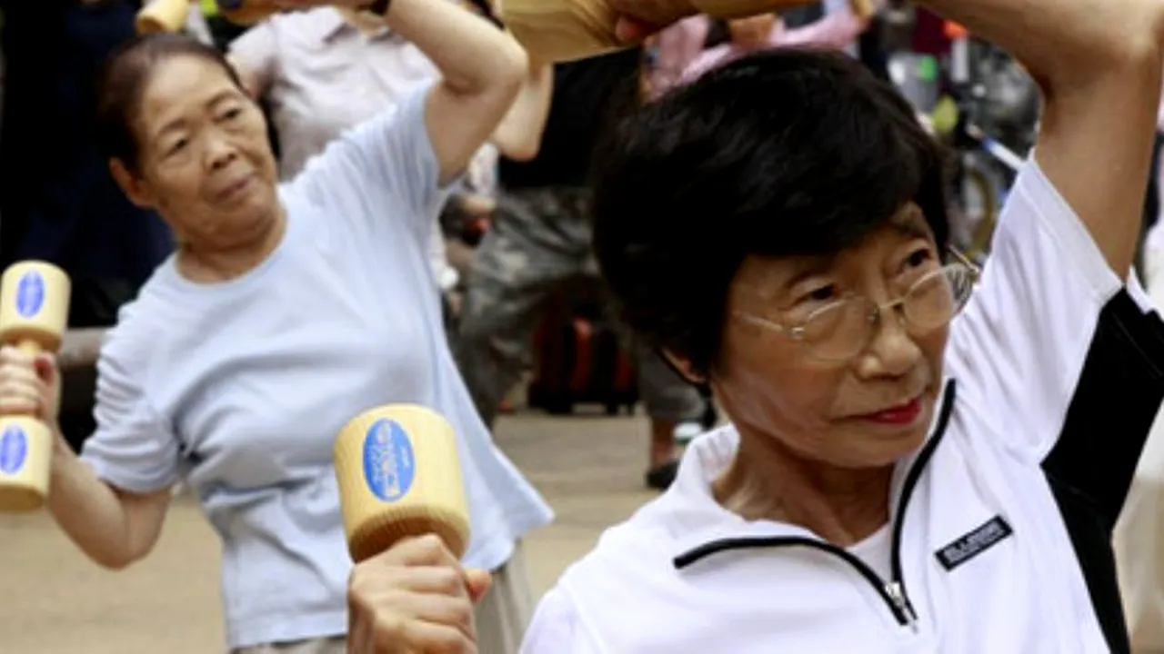 Numărul japonezilor care au cel puțin 100 de ani a trecut de 50.000