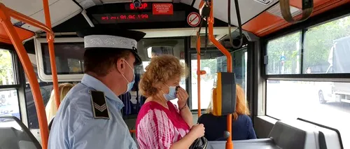 Poliția i-a verificat pe bucureștenii din autobuz. Câți dintre ei au fost amendați, pentru nepurtarea măștii