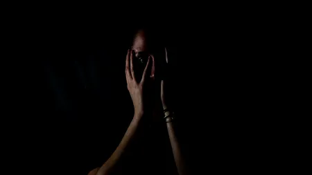 COD „MASCĂ-19”, folosit de o victimă a violenței domestice pentru a scăpa din mâinile abuzatorului