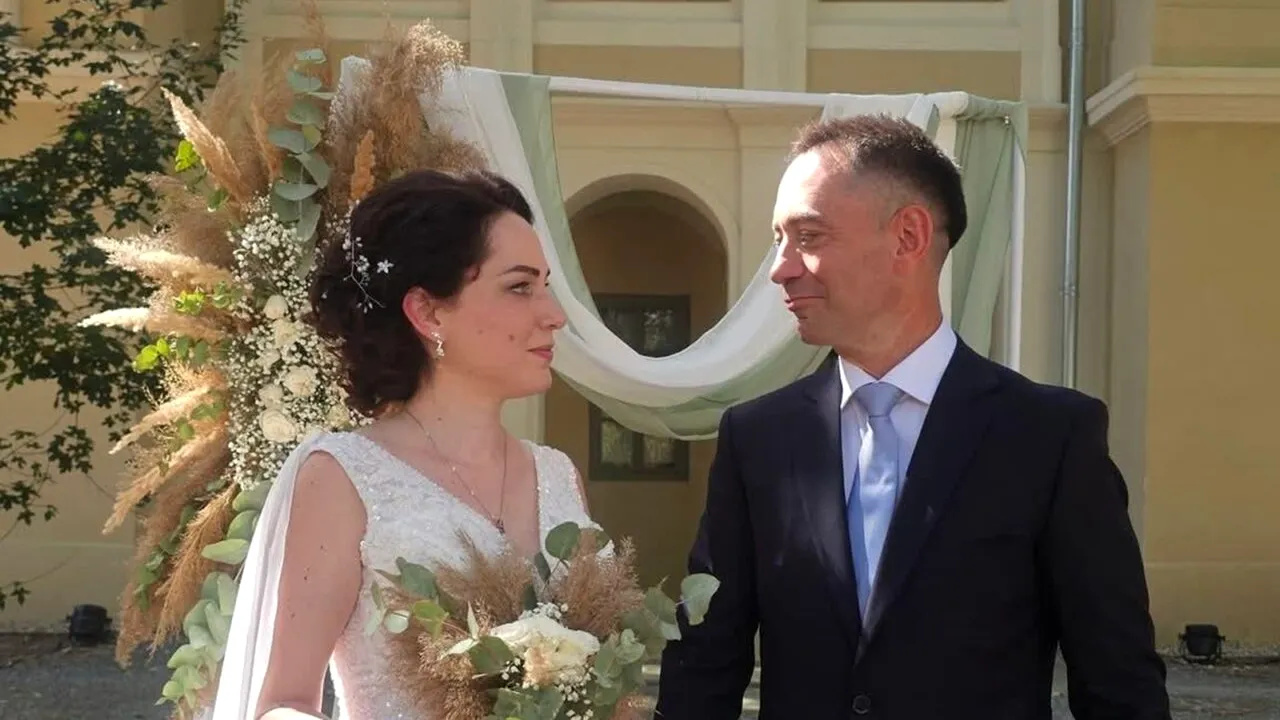 Purtătorul de cuvânt al UDMR, Csoma Botond, s-a căsătorit. Anunțul făcut de deputat