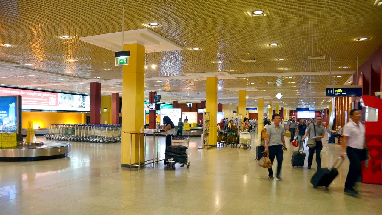 Român, prins cu 5 kg de droguri în Cambodgia