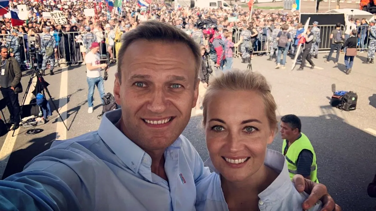 Alexei Navalnîi, cel mai cunoscut opozant al lui Putin, crede că a fost otrăvit