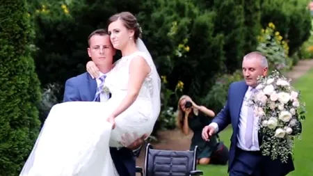 Acest tânăr a cerut-o pe iubita sa în căsătorie, însă aceasta a suferit un cumplit accident înainte de nuntă. Ce s-a întâmplat în ziua cea mare