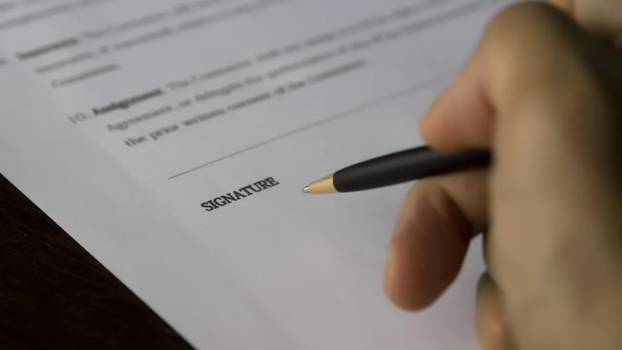 Un partid din România a realizat un Registru public al contractelor formațiunii politice