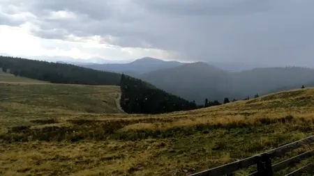PROGNOZA METEO, 7 mai 2020. Vântul continuă să sufle cu putere, iar la munte va ninge