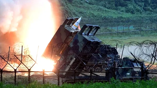 Ucraina achiziționează armament american din Turcia. Kievul primește 70 de rachete ATACMS și 12 lansatoare MLRS