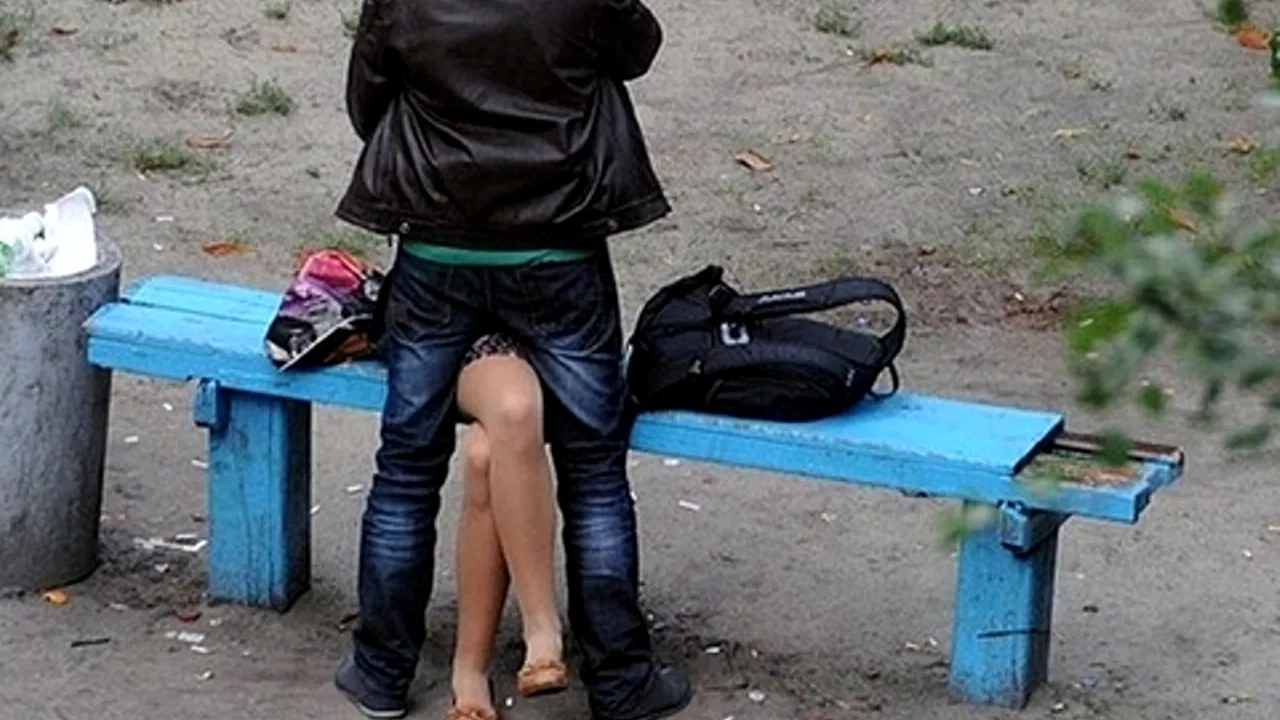 GALERIE FOTO. Povestea celor doi pensionari care au făcut turul Australiei în 365 de zile