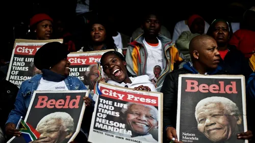 Bărbatul acuzat de impostură la ceremonia dedicată lui Mandela susține că suferă de schizofrenie. VIDEO