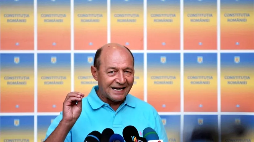 Traian Băsescu: Ponta și Antonescu au sacrificat România. Dacă nu răspund rapid și convingător Comisiei Europene, va fi un dezastru. Va trebui să uităm de Schengen