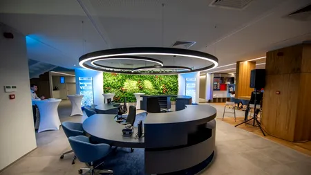 Ce salariu are un manager la BCR. Cât câștigă lunar