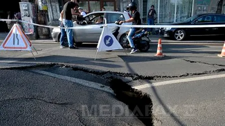  Ministerul Transporturilor solicită soluții pentru surparea de teren de la Eroilor