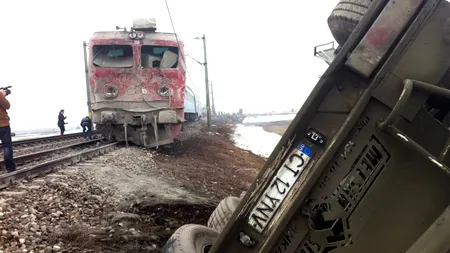 Șoferul betonierei lovite de tren nu a murit, dar este internat în comă, având politraumatisme