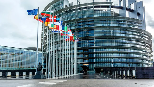 <span style='background-color: #2c4082; color: #fff; ' class='highlight text-uppercase'>VIDEO</span> Percheziții la Parlamentul European, în Bruxelles și Strasbourg, într-o investigație privind ingerințe ale RUSIEI