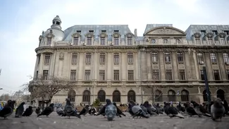 Universitatea din Bucureşti reia toate activităţile didactice în sălile de curs, de la 1 octombrie