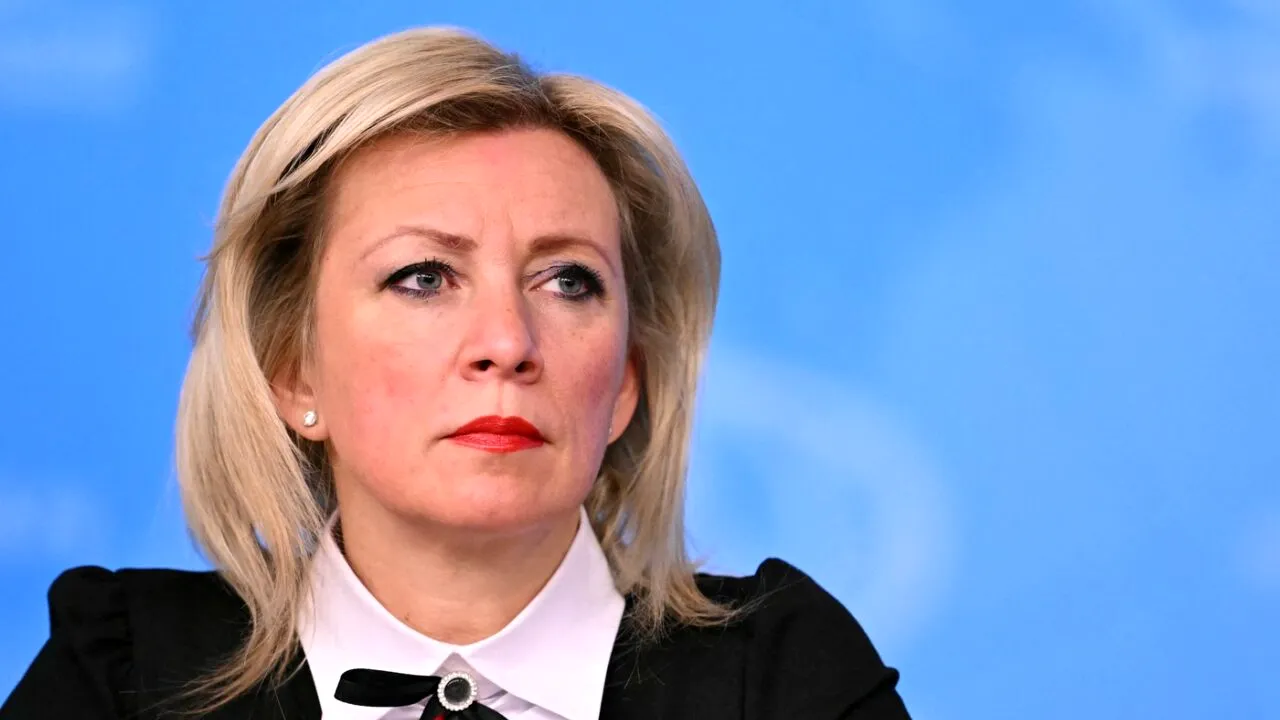 Maria Zakharova îl acuză pe Emmanuel Macron că a „controlat” ALEGERILE din România și spune că Nicușor Dan nu ar fi câștigat „legal”
