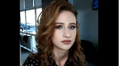 Rezultate Bac 2019 | O elevă din Gorj a făcut naveta pentru a merge la liceu și a luat 10 la Bacalaureat. Cristina: Rămân în țară să fiu învățătoare