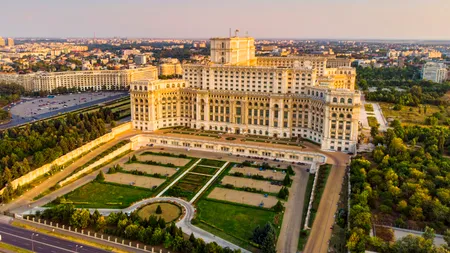 Cât curent electric consumă Casa Poporului. Factura URIAȘĂ emisă de Hidroelectrica