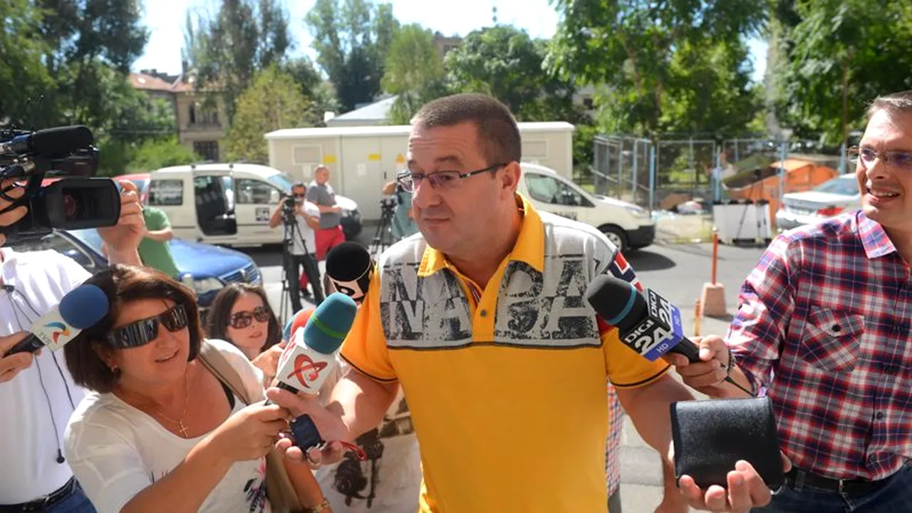 Sorin Blejnar rămâne cu interdicția de a părăsi țara 