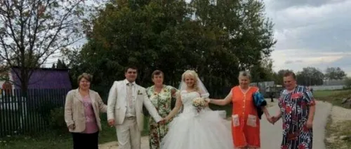 Detaliul care le-a stricat fotografia de nuntă