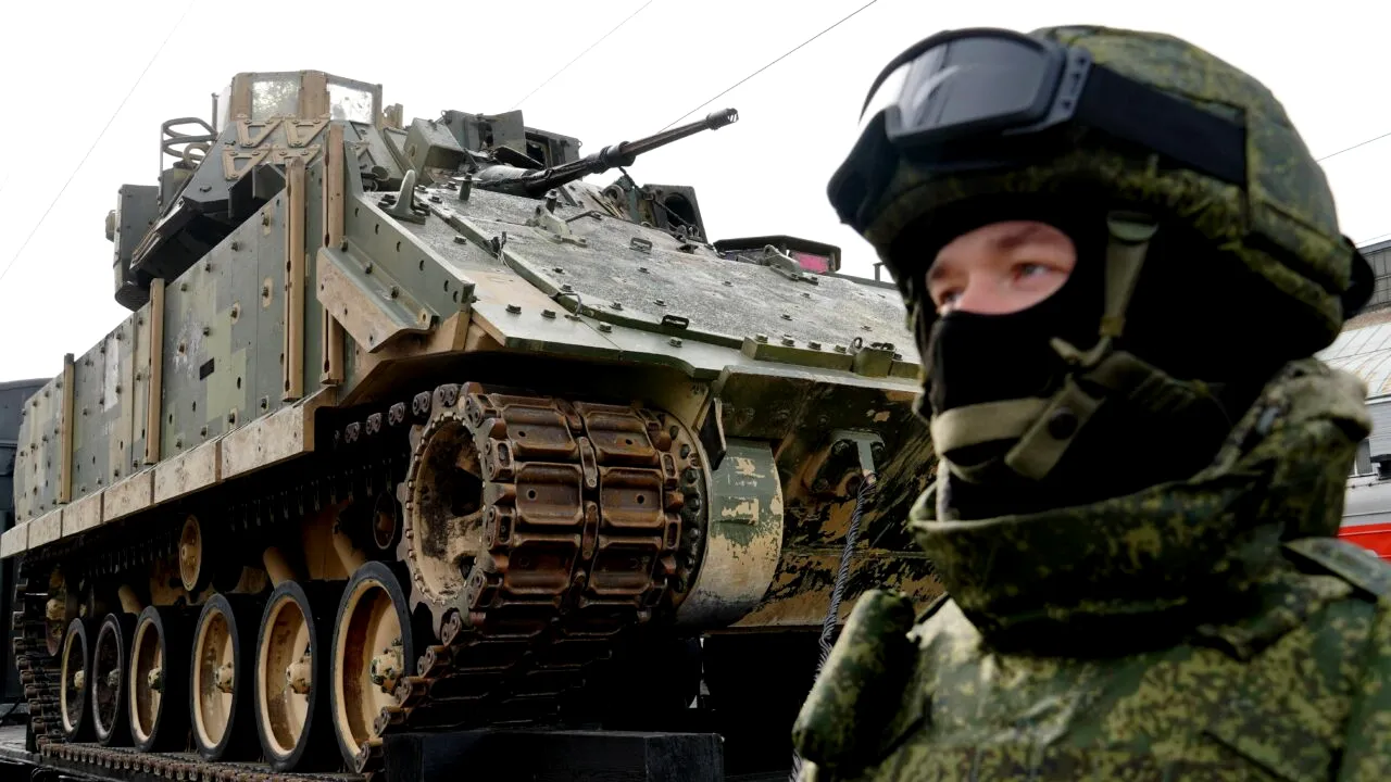 Forțele Armate ale Ucrainei au primit peste 400 de vehicule blindate produse local, în luna decembrie 2025