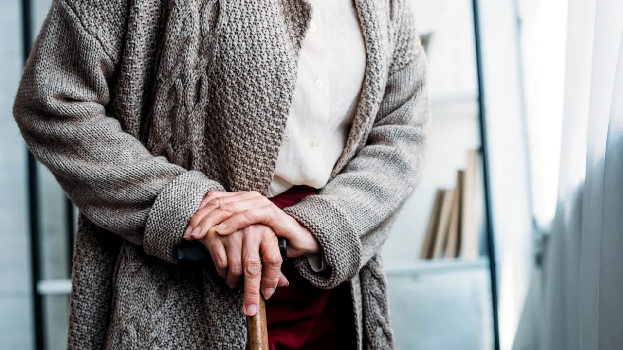 Când intră pensiile pe card în ianuarie 2025. Data exactă când se fac plățile