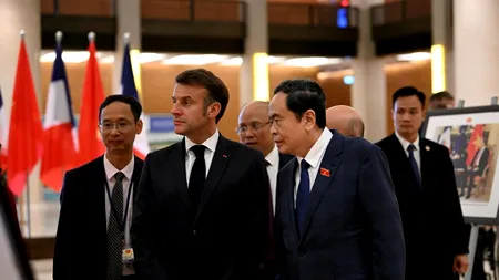 Macron pledează pentru consolidarea cooperării dintre FRANȚA și Vietnam, cu ocazia vizitei sale la Hanoi