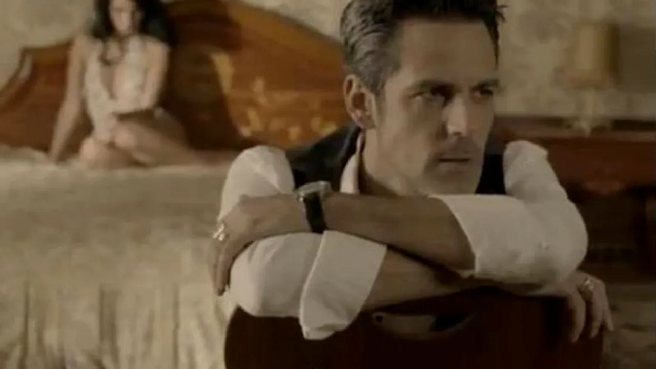 Cât trebuie să plătești dacă vrei ca Ștefan Bănică Jr. sau Holograf să-ți cânte la nuntă