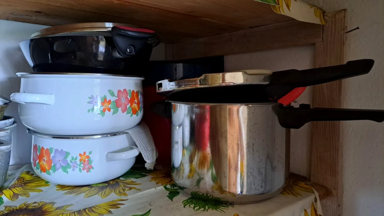 A apărut o nouă metodă de ESCROCHERIE în România. Cum a încercat un bărbat să obțină 3.000 de euro de la un bătrân din Alba