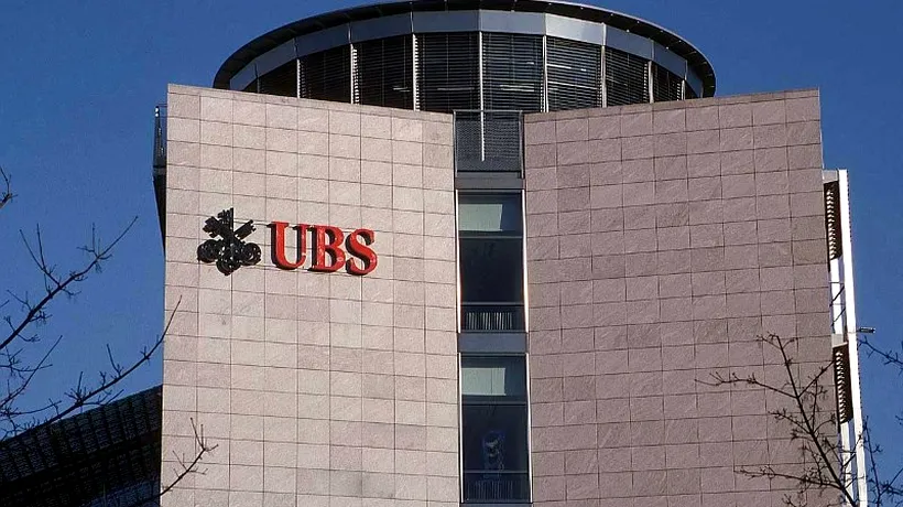 Banca elvețiană UBS ar putea concedia 10.000 de angajați