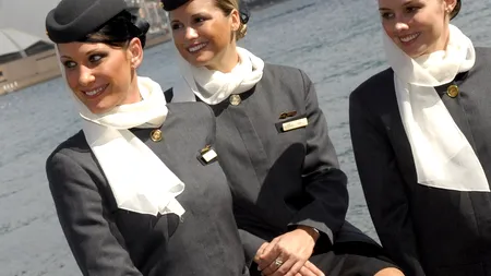 Arabii caută stewardese în România. Ce salarii oferă 