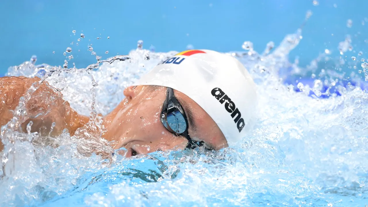 Jocurile Olimpice: David Popovici și Robert Glință, calificați în semifinale