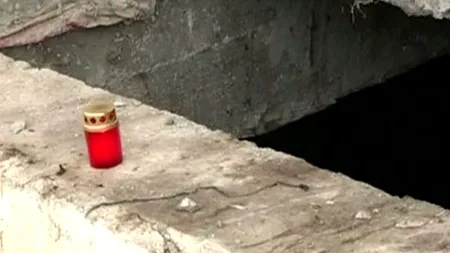 Galați: Anchetă după moartea unei fetițe care a căzut în toaleta din curtea casei