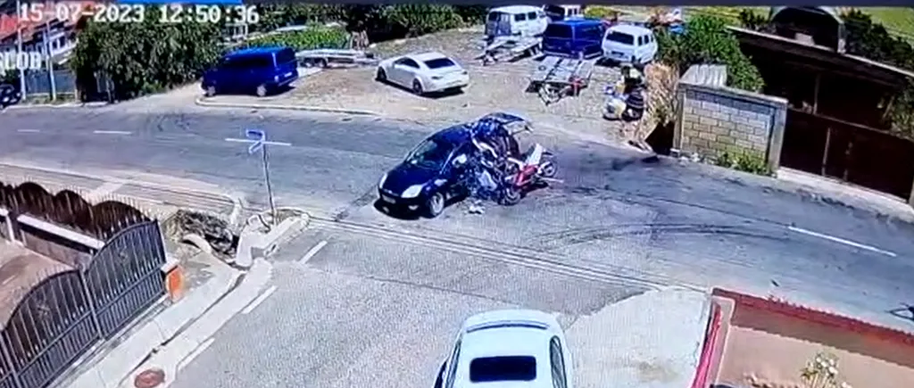 VIDEO | Un motociclist a murit în urma unui accident în trafic cu un bărbat de 70 de ani