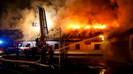 Incendiu la școala nr. 124 din sectorul 5 București