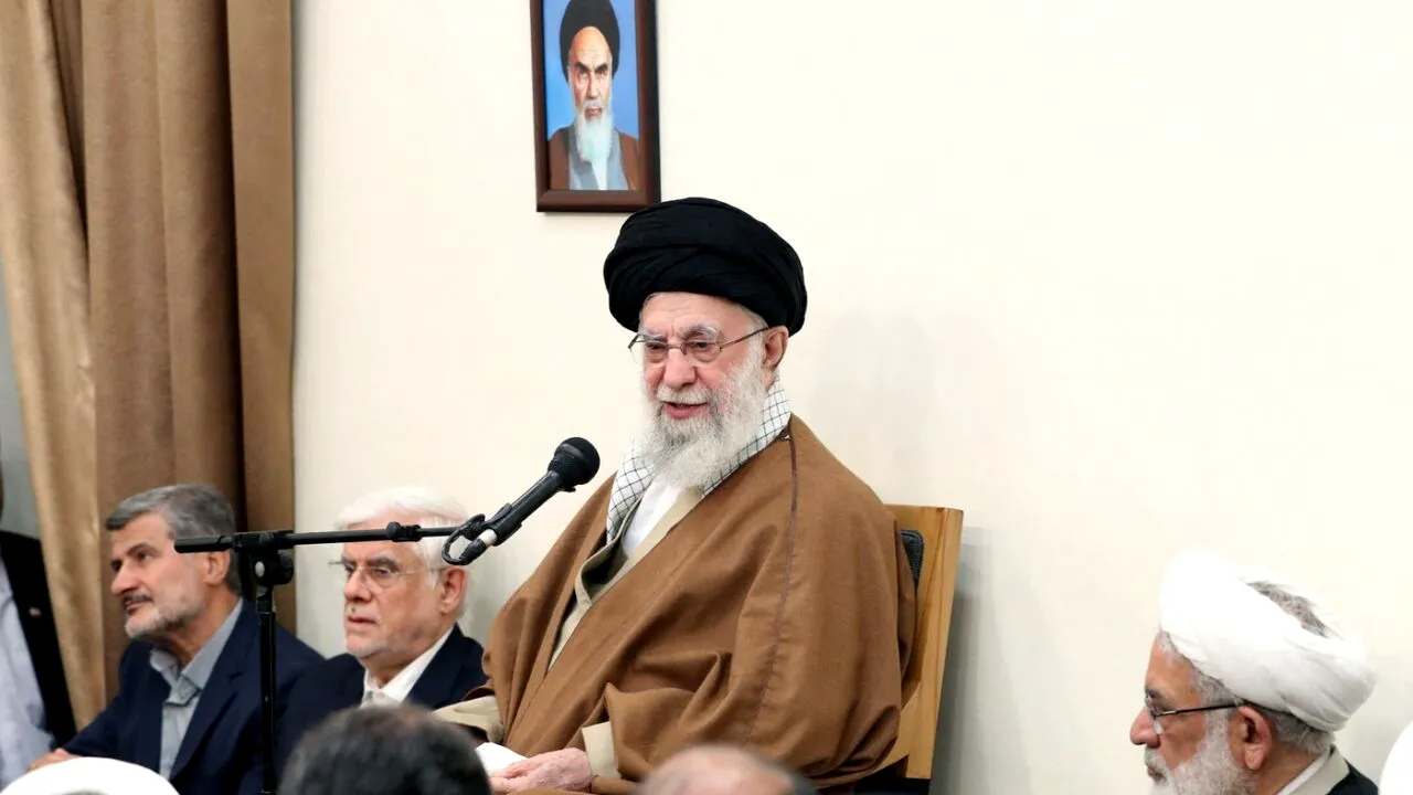 Teheranul continuă NEGOCIERILE cu Washingtonul/ Liderul suprem al Iranului:  „Nu legăm soarta țării de aceste discuții”