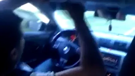 A lovit o fată într-o stație, după ce provocase mai multe accidente, în timp ce conducea beat. În 2014 se filma la volan, în timp ce își turna vin din carafă