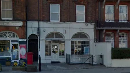 Un britanic încearcă să închirieze un spațiu de toaletă cu 3.000 de lire. Cum își motivează anunțul